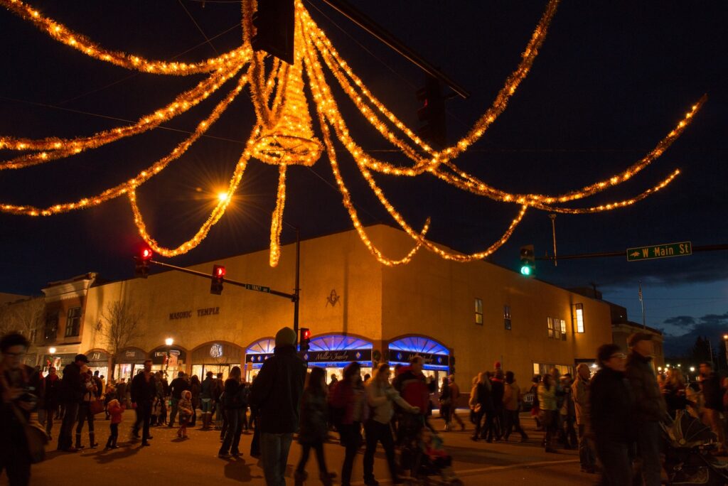 Bozeman Christmas stroll and lights